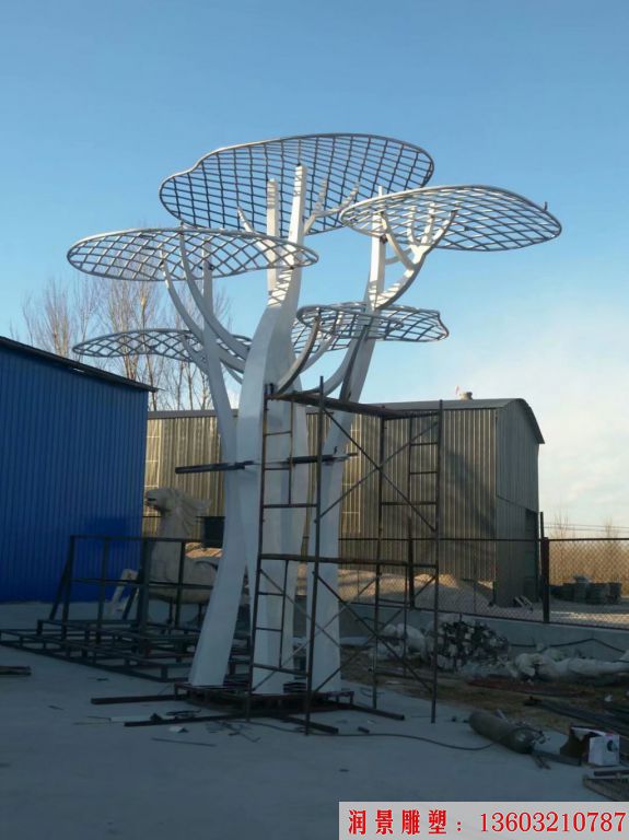 不銹鋼白色大樹雕塑，樹形雕塑景觀1