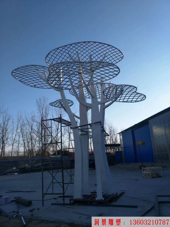 不銹鋼白色大樹雕塑，樹形雕塑景觀4