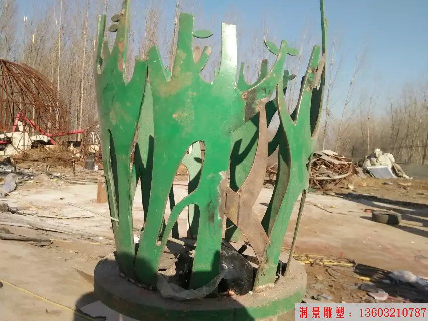 不銹鋼雕刻樹林雕塑，綠樹林假景雕塑6